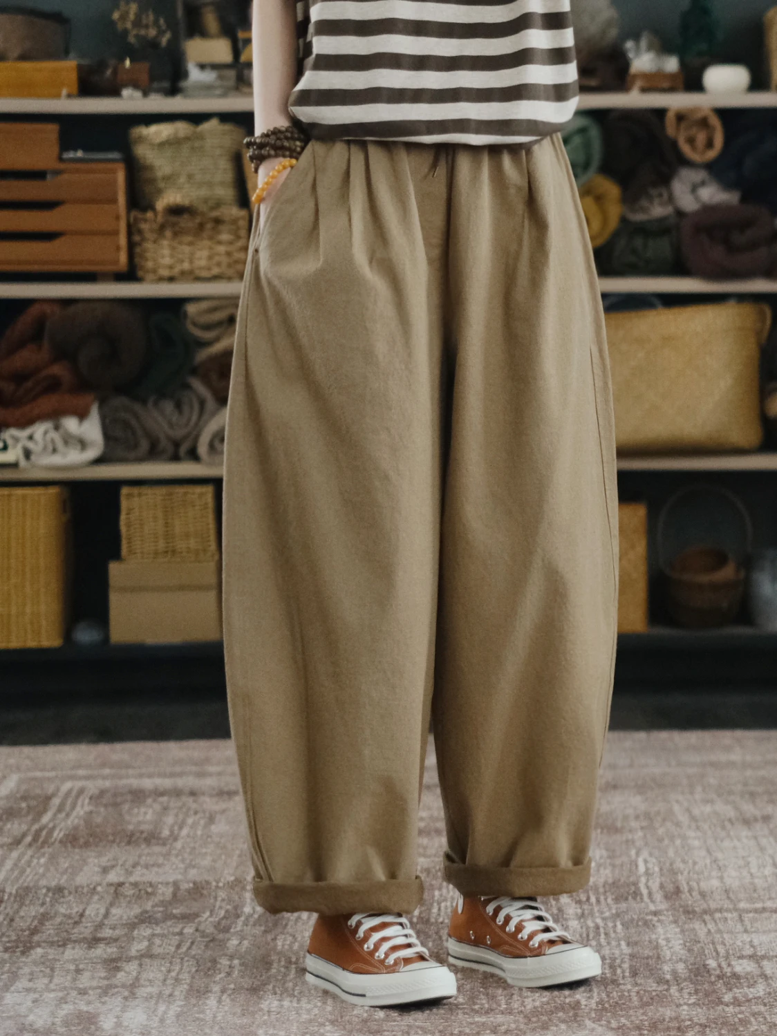 LRCP Comfortable Cotton Drawstring Pants Loose Fit DanceAnywhere Women's Casual Trousers Natural Waist Pocket Detail
LRCP Comfortable Cotton Drawstring Pants Loose Fit DanceAnywhere Women's Casual Trousers Natural Waist Pocket Detail