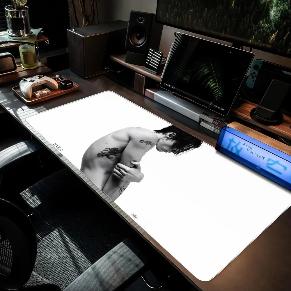 Mouse Pad XXL Computer Y-Yungblud Accessories Large Keyboard Laptop Table Pad idols The New Product Gamer Gaming
Mouse Pad XXL Computer Y-Yungblud Accessories Large Keyboard Laptop Table Pad idols The New Product Gamer Gaming