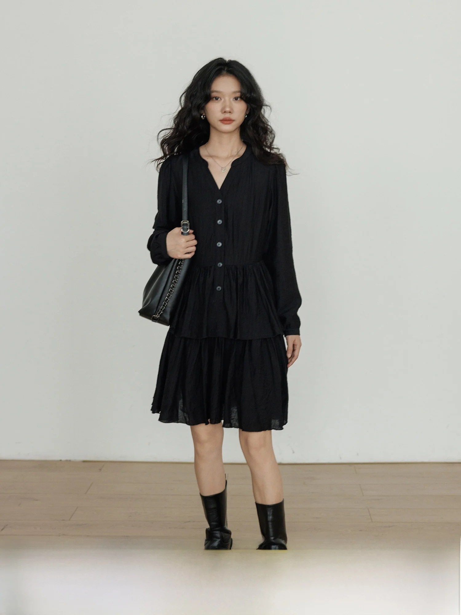 Elegant Little Black Dress V-Neck A-Line Skirt High Waist Long Sleeve Spring Commute New Arrival Women's Fashion Dress
Elegant Little Black Dress V-Neck A-Line Skirt High Waist Long Sleeve Spring Commute New Arrival Women's Fashion Dress