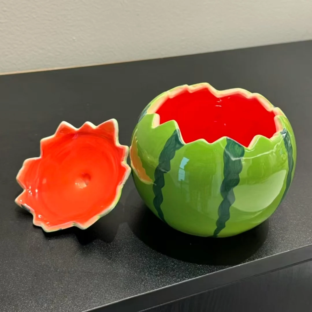 Stylish Ceramic Noodle Bowl with Lid Cute Dessert Ice Cream Watermelon Bowl Elegant Tableware Set
Stylish Ceramic Noodle Bowl with Lid Cute Dessert Ice Cream Watermelon Bowl Elegant Tableware Set