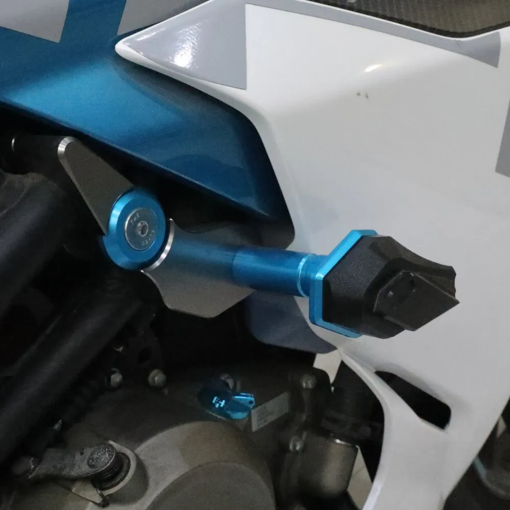 Engine Protection Cover CNC For CFMOTO 250SR 300SR MY22 ABS 2019- 2025 2024 2023 Frame Sliders Crash Pad Falling Protector Guard
Engine Protection Cover CNC For CFMOTO 250SR 300SR MY22 ABS 2019- 2025 2024 2023 Frame Sliders Crash Pad Falling Protector Guard