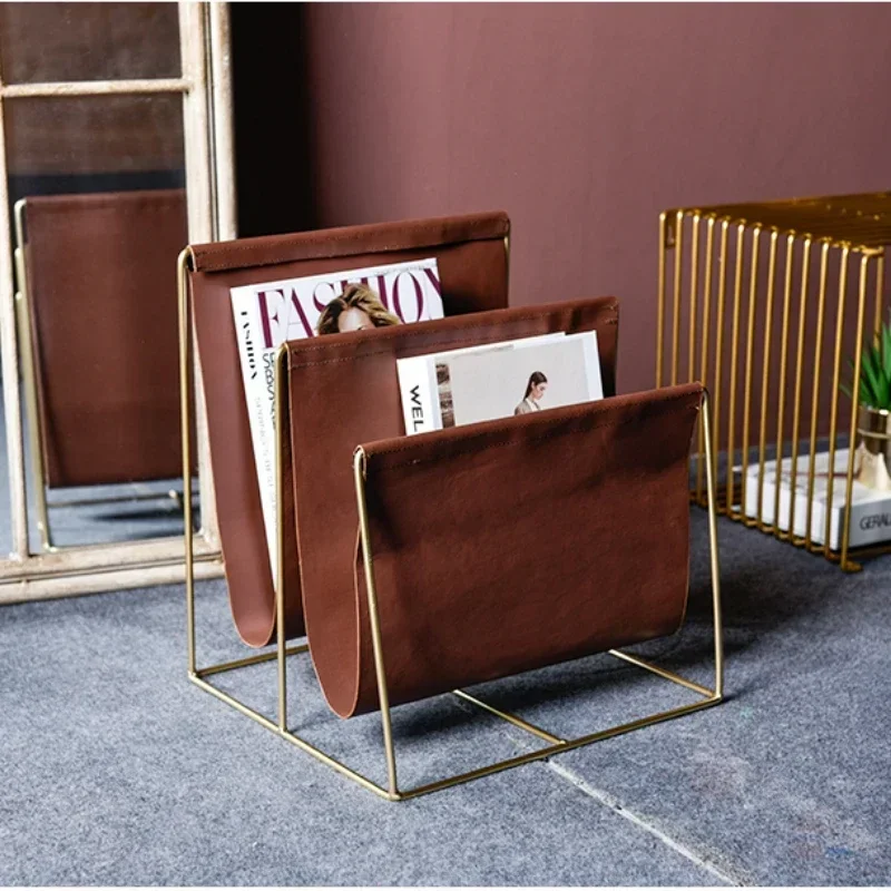Light Luxury Nordic Metal Leather Magazine Rack: Home Sofa Corner Storage Beautiful Practical Creative Handle Bookshelf
Light Luxury Nordic Metal Leather Magazine Rack: Home Sofa Corner Storage Beautiful Practical Creative Handle Bookshelf