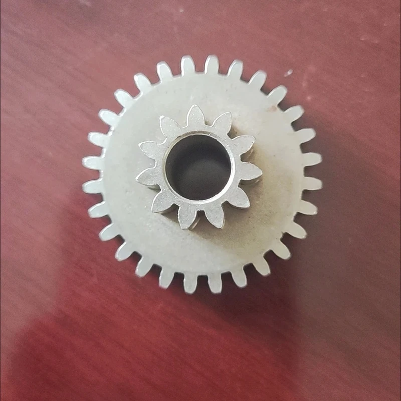 Suitable for brushless electric hedge machine gear 28 teeth
Suitable for brushless electric hedge machine gear 28 teeth