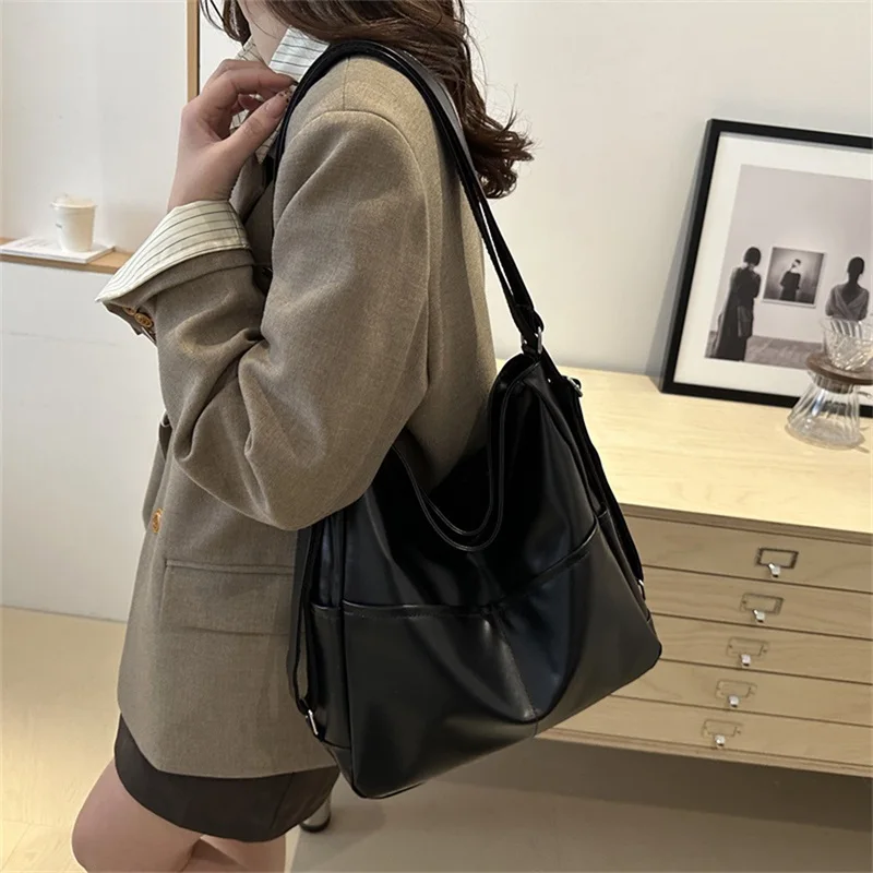Women Simple Style Shoulder Bag, Large Capacity PU Leather Handbag Soft Tote Bag for Casual Daily
Women Simple Style Shoulder Bag, Large Capacity PU Leather Handbag Soft Tote Bag for Casual Daily