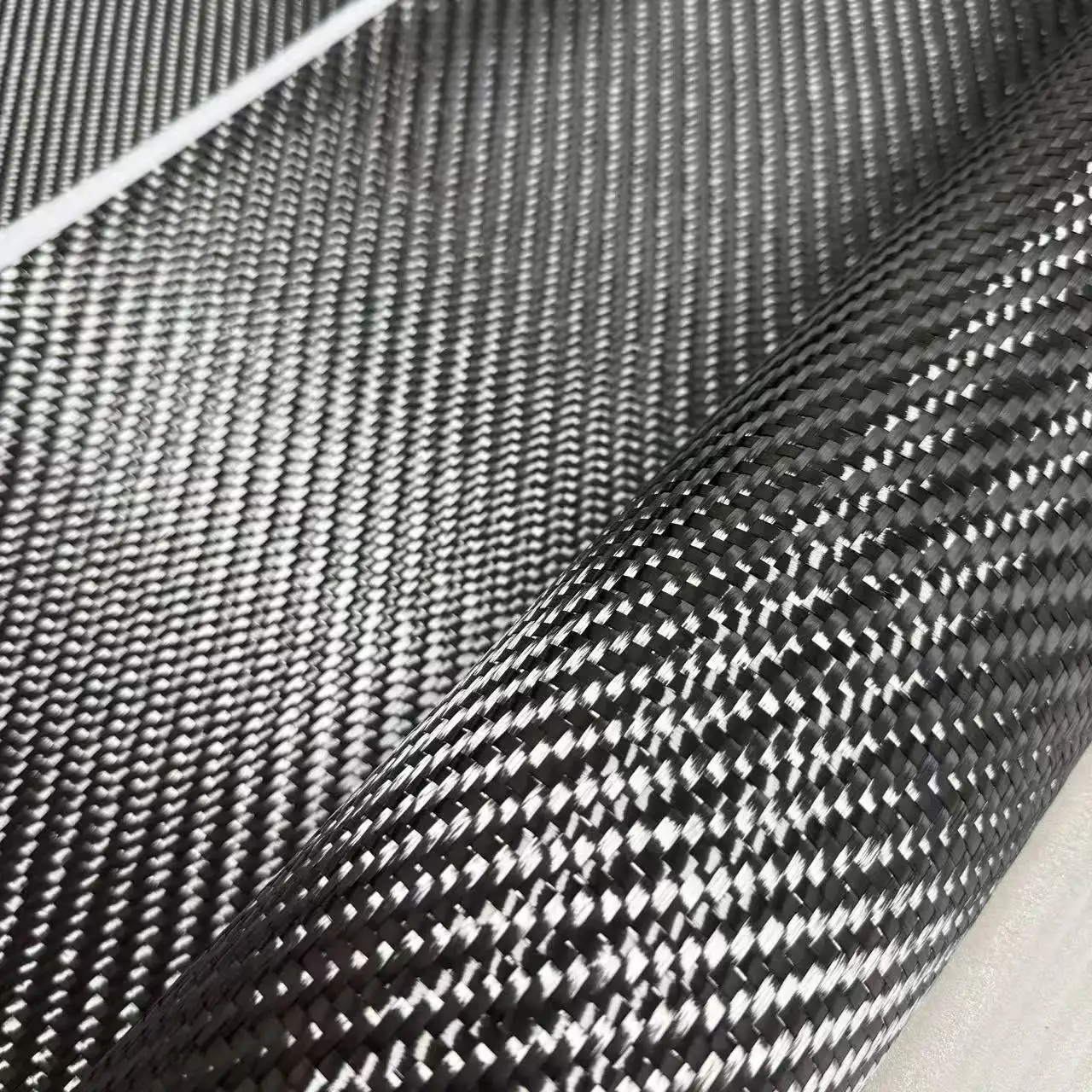 【 Grade A+】 True carbon fiber cloth Carbon fiber cloth 3K 480gsm 2x2 Width 1m diagonal, used for bicycles, motorcycles, and cars
【 Grade A+】 True carbon fiber cloth Carbon fiber cloth 3K 480gsm 2x2 Width 1m diagonal, used for bicycles, motorcycles, and cars