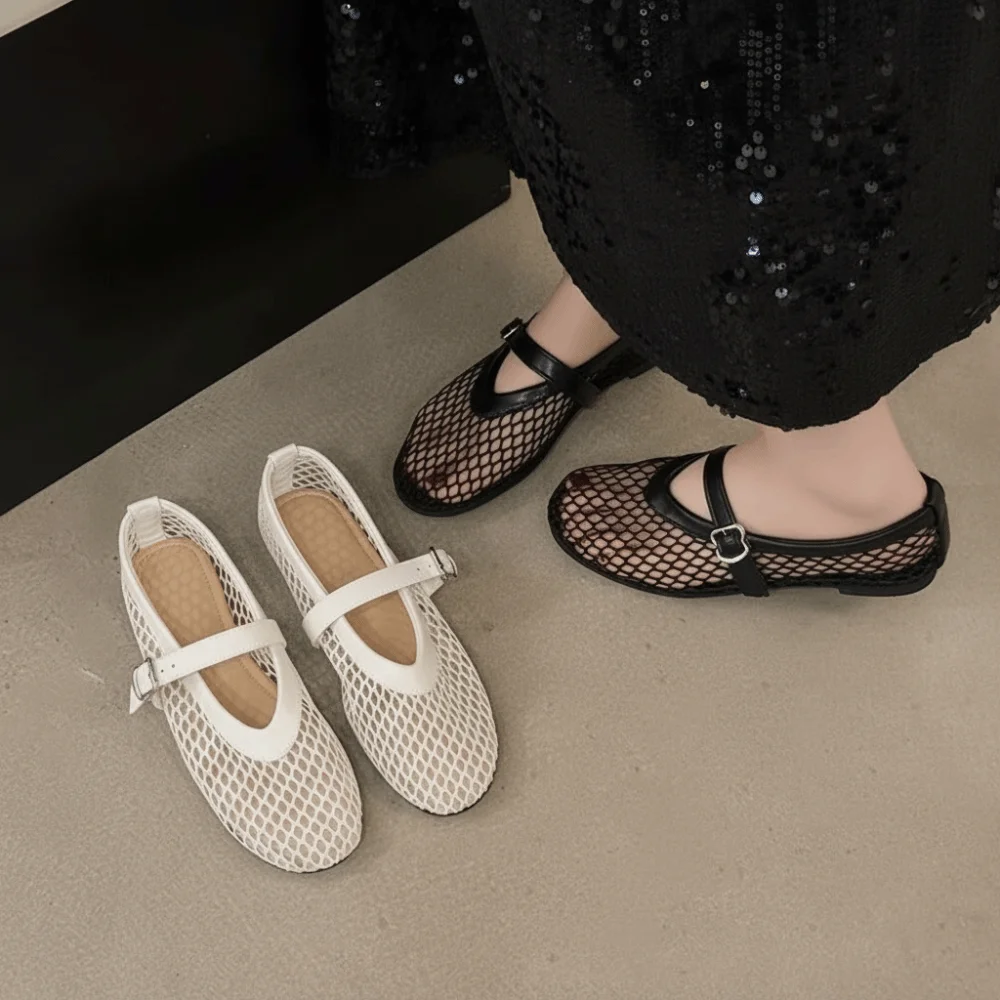 1 Pair Non-Slip Sole Summer Mary Jane Shoes Straight Buckles Comfortable Walking Fishnet Shoes Breathable Net Flat
1 Pair Non-Slip Sole Summer Mary Jane Shoes Straight Buckles Comfortable Walking Fishnet Shoes Breathable Net Flat