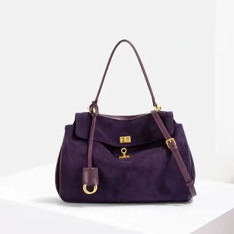 2025 New Fashion Matte Tote Women Handbags European Designer Pu Leather Shoulder Female Girl Brand Luxury Crossbody Frosted Bag
2025 New Fashion Matte Tote Women Handbags European Designer Pu Leather Shoulder Female Girl Brand Luxury Crossbody Frosted Bag
