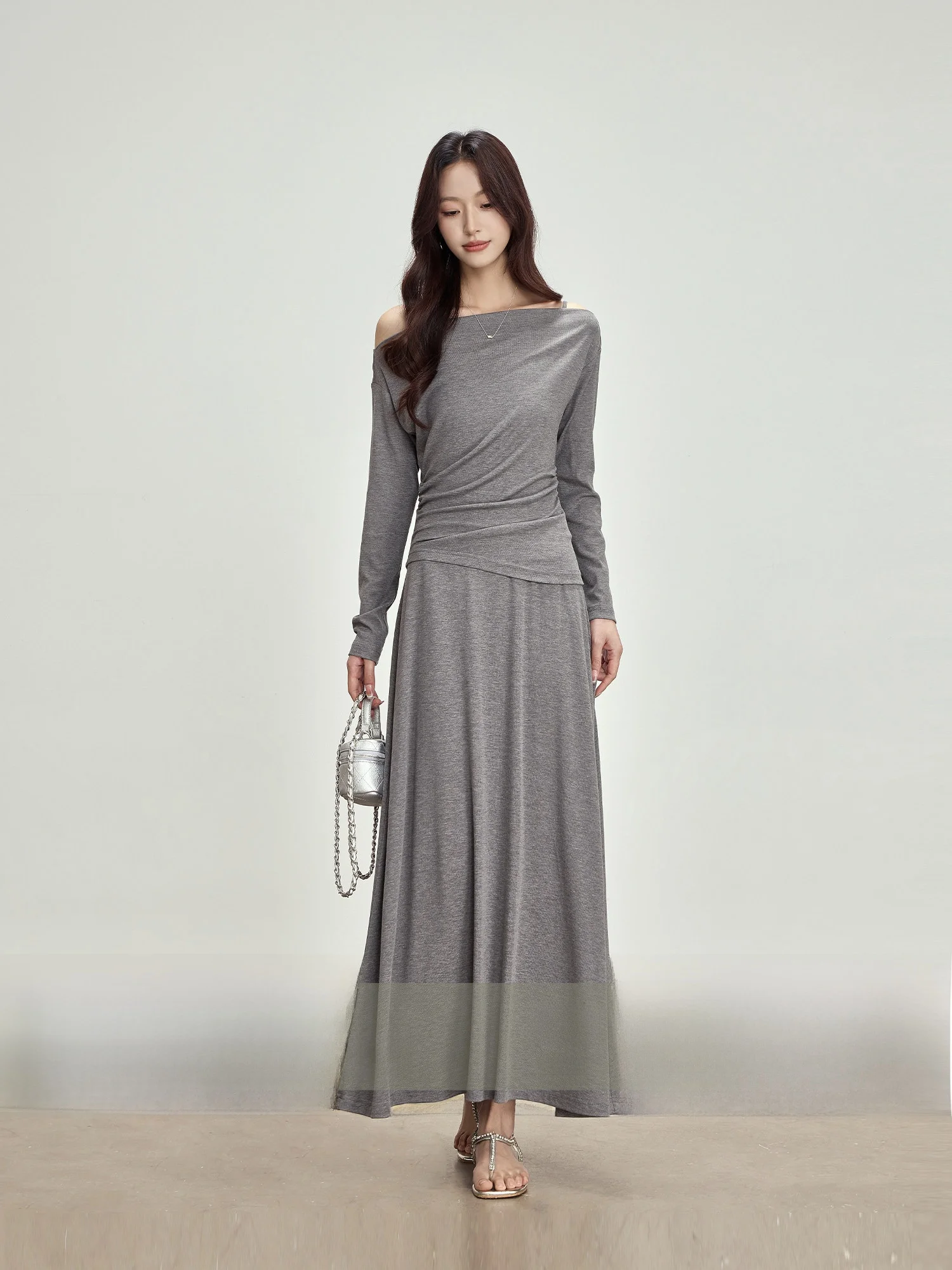 Grey Two-Piece Set for Women Spring Season Shoulder Bridesmaid Dress Elegant Simple Style Long Sleeve High Waist Skirt
Grey Two-Piece Set for Women Spring Season Shoulder Bridesmaid Dress Elegant Simple Style Long Sleeve High Waist Skirt