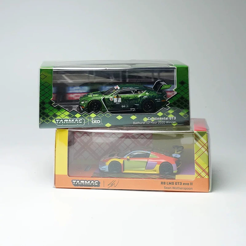 TW 1:64 Scale R8 LMS GT3/Continental GT3 Alloy Car Model Ornament Souvenir Display Collection Hobby Gift
TW 1:64 Scale R8 LMS GT3/Continental GT3 Alloy Car Model Ornament Souvenir Display Collection Hobby Gift