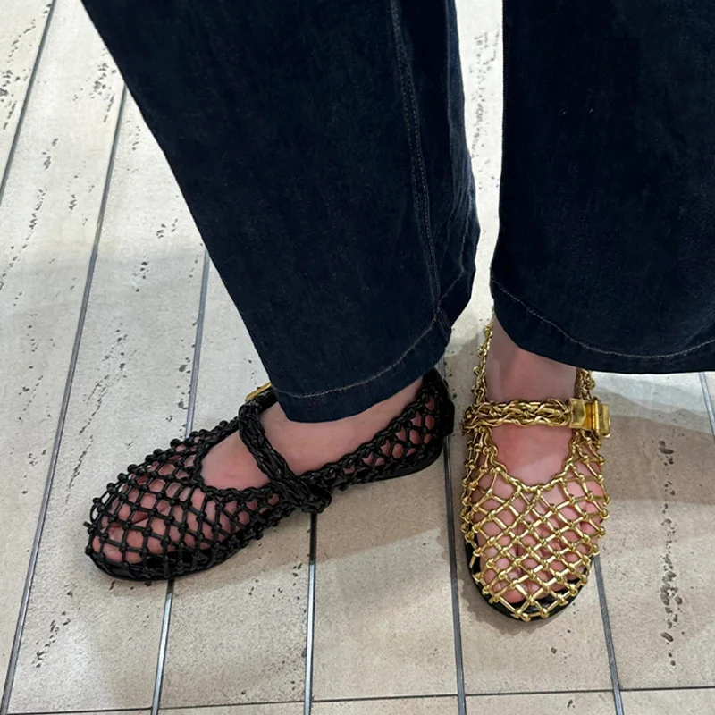 2026 New Handwoven Hollow Out Mary Jane Shoes Genuine Leather Mesh Upper Single Strap Flat Shoes Breathable Comfortable Fashion
2026 New Handwoven Hollow Out Mary Jane Shoes Genuine Leather Mesh Upper Single Strap Flat Shoes Breathable Comfortable Fashion