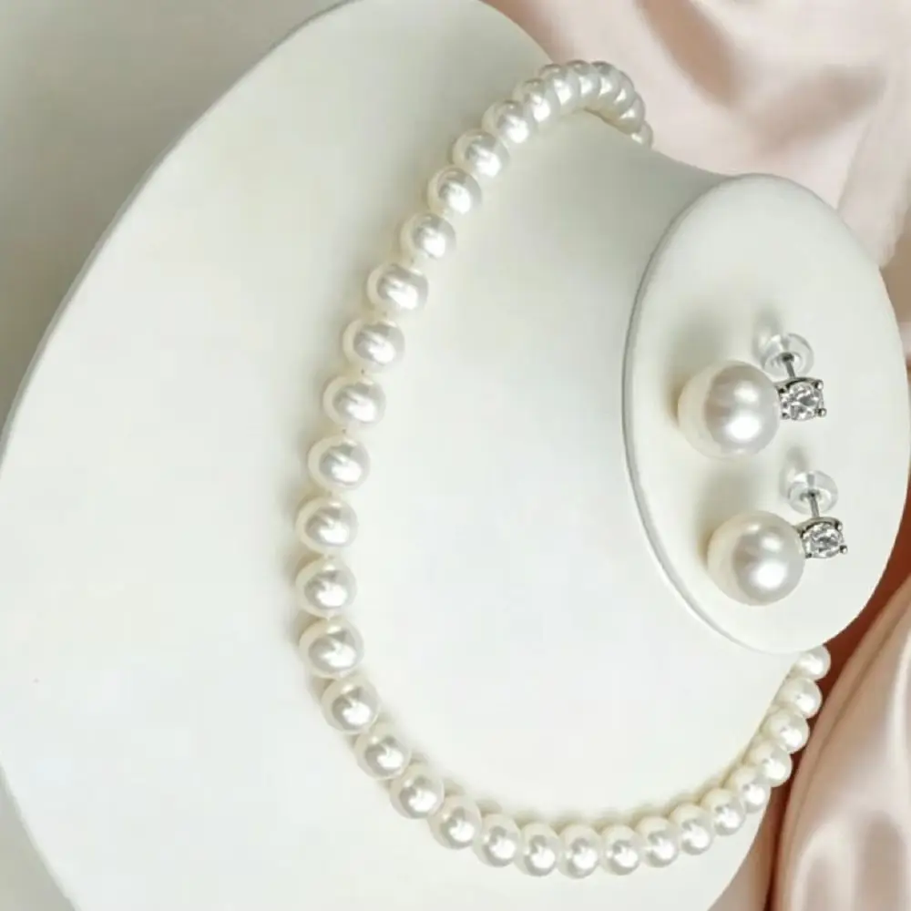 Beautiful necklace AAAA 9-10mm natural white pearl necklace 18 inches+925 silver earrings/supports customized sizes
Beautiful necklace AAAA 9-10mm natural white pearl necklace 18 inches+925 silver earrings/supports customized sizes