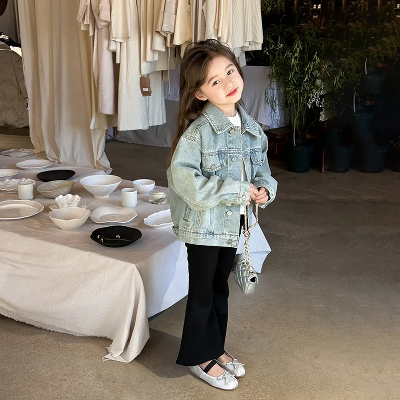 Girls Coat Children Korean Version Loose Stylish Jacket Top 2024 Spring New Casual Denim Jacket Girls Simple Casual Coat
Girls Coat Children Korean Version Loose Stylish Jacket Top 2024 Spring New Casual Denim Jacket Girls Simple Casual Coat