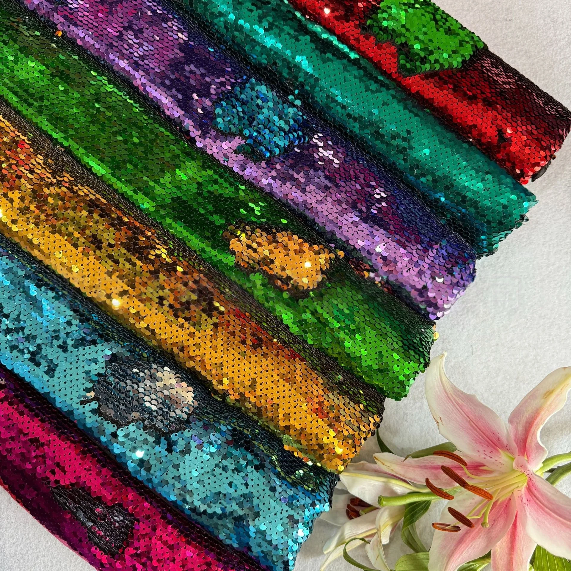 71 Colors 5mm Reversible Sequined Fabric Evening Dress Scale Flip Sequins Cloth for Stage Costume Pillow Cover Two-Tone Material
71 Colors 5mm Reversible Sequined Fabric Evening Dress Scale Flip Sequins Cloth for Stage Costume Pillow Cover Two-Tone Material
