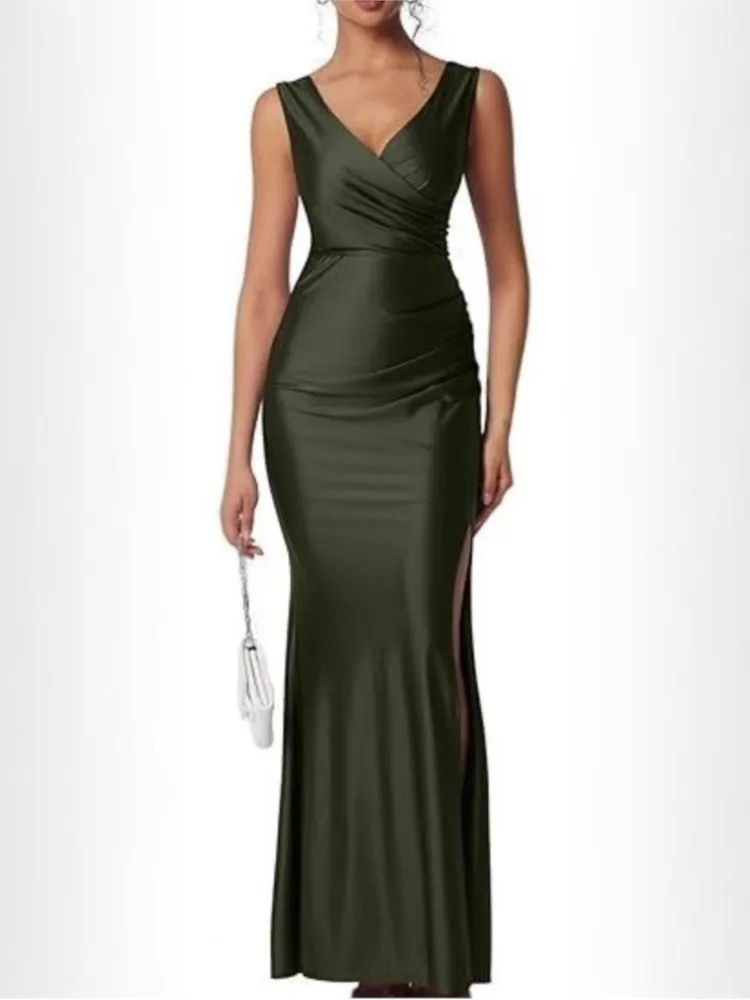 Dresses For Woman Spaghetti Strap Slim Solid Color Sexy Dress Backless Vestidos Temperament Package Hip Robe Sleeveless Trendy
Dresses For Woman Spaghetti Strap Slim Solid Color Sexy Dress Backless Vestidos Temperament Package Hip Robe Sleeveless Trendy