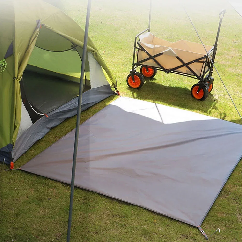 1 Set Beach Pad For Hiking Moisture-Proof Outdoor Portable Oxford Cloth Waterproof Tent Floor Mat With Ground Nails Accessory
1 Set Beach Pad For Hiking Moisture-Proof Outdoor Portable Oxford Cloth Waterproof Tent Floor Mat With Ground Nails Accessory