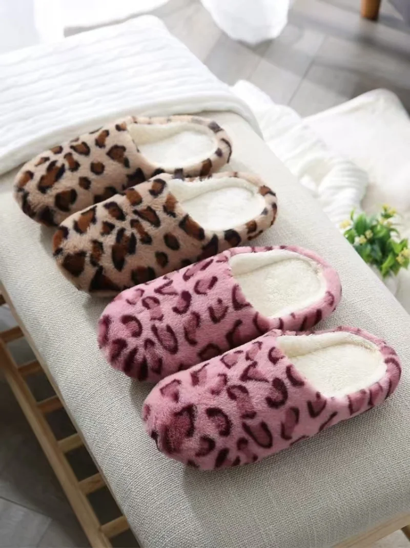 Winter Women's Cotton Slippers Leopard Print Interior Furniture Slippers Warm and Comfortable Slippers New Winter 2024 
Winter Women's Cotton Slippers Leopard Print Interior Furniture Slippers Warm and Comfortable Slippers New Winter 2024