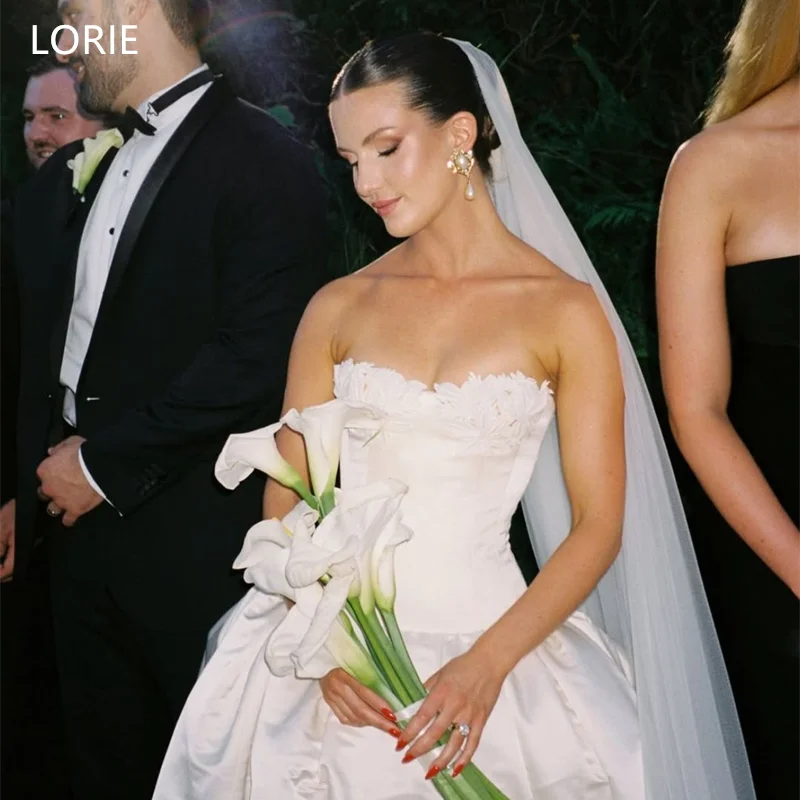 LORIE White Little Flowers A-Line Wedding Dresses Strapless Sleeveless Bride Prom Gown Floor-Length Bridal Gown 2025Customized
LORIE White Little Flowers A-Line Wedding Dresses Strapless Sleeveless Bride Prom Gown Floor-Length Bridal Gown 2025Customized