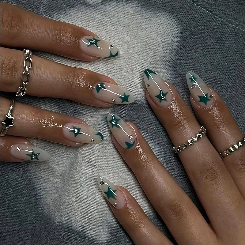 24 PCS Green Star Nail Art, Length Long Water Pipe Fake Nails, Had Nail Tips False Nail
24 PCS Green Star Nail Art, Length Long Water Pipe Fake Nails, Had Nail Tips False Nail