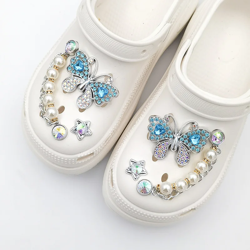 Blue Glitter Butterfly Charm Sets Metal Chain Pearl Crystal Star Sandal Decoration Fashion Removable DIY Shoe Accessories
Blue Glitter Butterfly Charm Sets Metal Chain Pearl Crystal Star Sandal Decoration Fashion Removable DIY Shoe Accessories