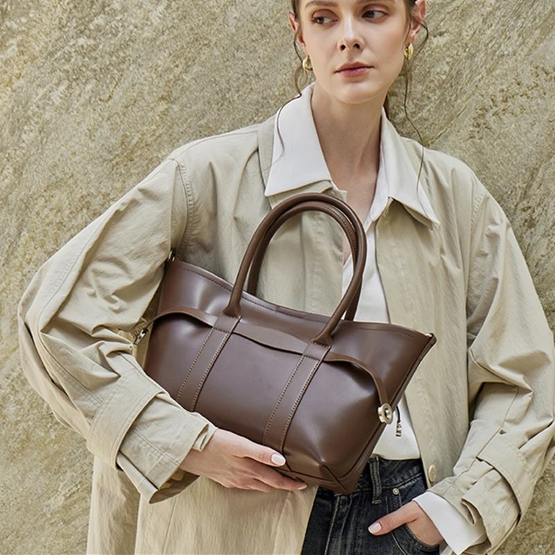 BURMINSA Luxury Genuine Leather Handbags For Women Minimalist Cowhide Shoulder Bag Large Capacity Lady Commuter Office Tote Bags
BURMINSA Luxury Genuine Leather Handbags For Women Minimalist Cowhide Shoulder Bag Large Capacity Lady Commuter Office Tote Bags