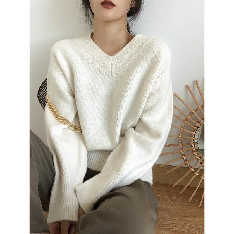 High-waist V-neck sweater women retro Japanese suit new all-around loose sweater top autumn and winter pullover female tops
High-waist V-neck sweater women retro Japanese suit new all-around loose sweater top autumn and winter pullover female tops