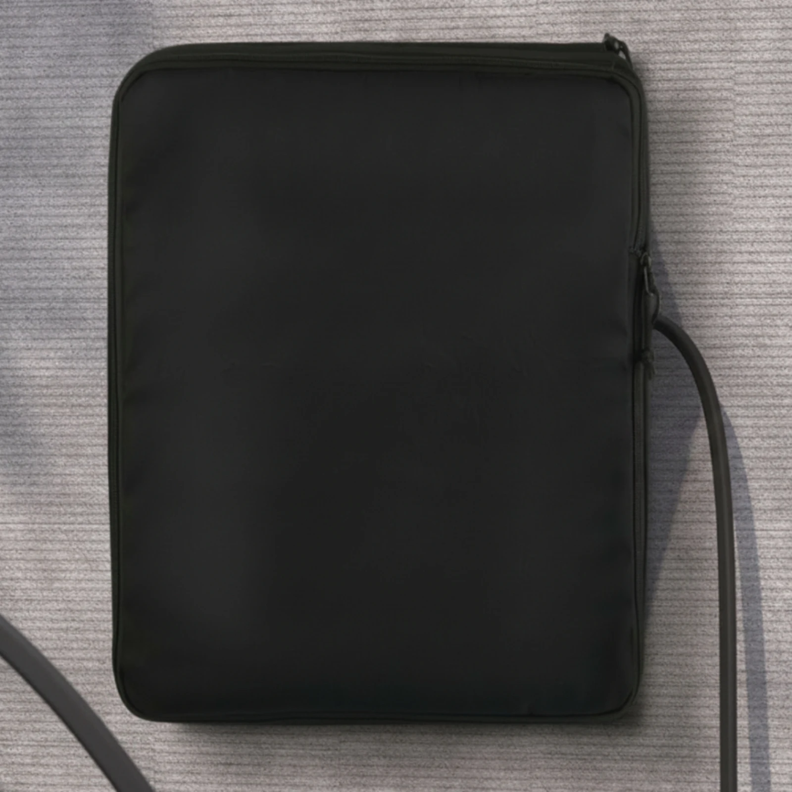 Electric Vehicle Charger Cover Zipper Closure Charging Station Cover Electric Vehicle Charging Dust Cap Black Long-Lasting
Electric Vehicle Charger Cover Zipper Closure Charging Station Cover Electric Vehicle Charging Dust Cap Black Long-Lasting