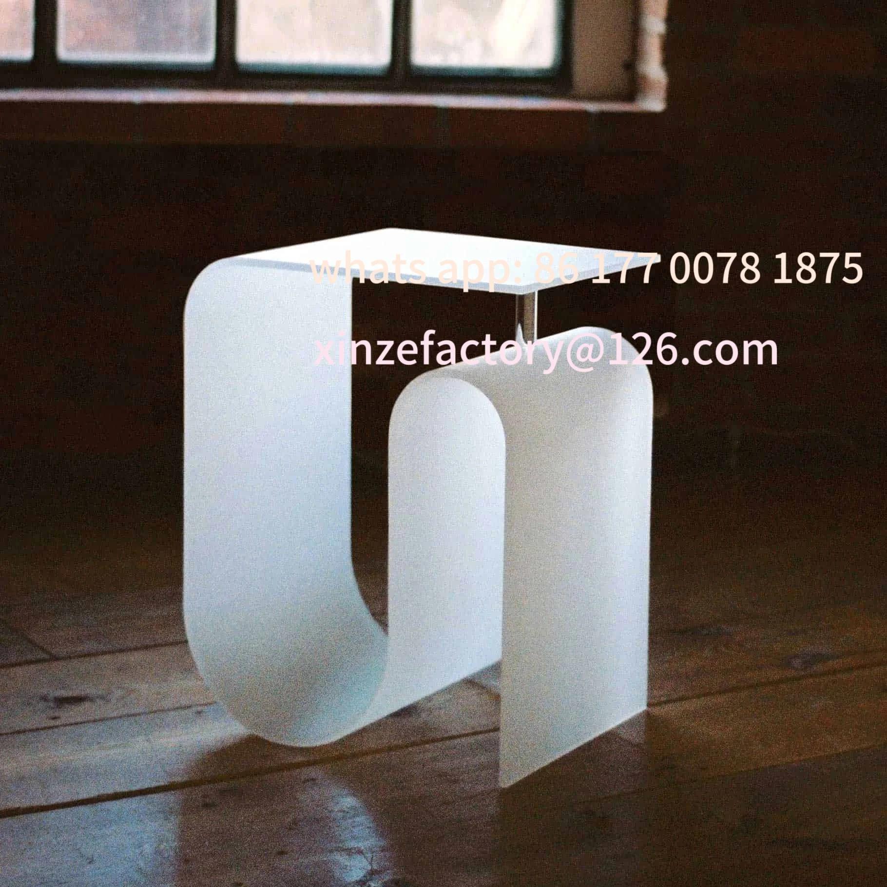 Customizable Creative Alien Side Table Living Room Office Coffee Chic Decor Bedside - Acrylic, Art Deco
Customizable Creative Alien Side Table Living Room Office Coffee Chic Decor Bedside - Acrylic, Art Deco