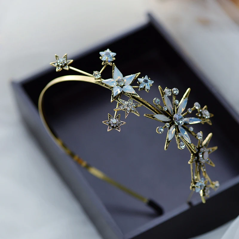 European Baroque Rhinestone Star Headbands Hairband Tiara Hair Accessory Girls Party Head Wear
European Baroque Rhinestone Star Headbands Hairband Tiara Hair Accessory Girls Party Head Wear