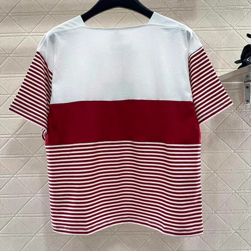 High Quality Color-Blocked short-Sleeve T-Shirt For Women White On Top Stripe Below Casual Tees Lady Spring Summer 2572427
High Quality Color-Blocked short-Sleeve T-Shirt For Women White On Top Stripe Below Casual Tees Lady Spring Summer 2572427