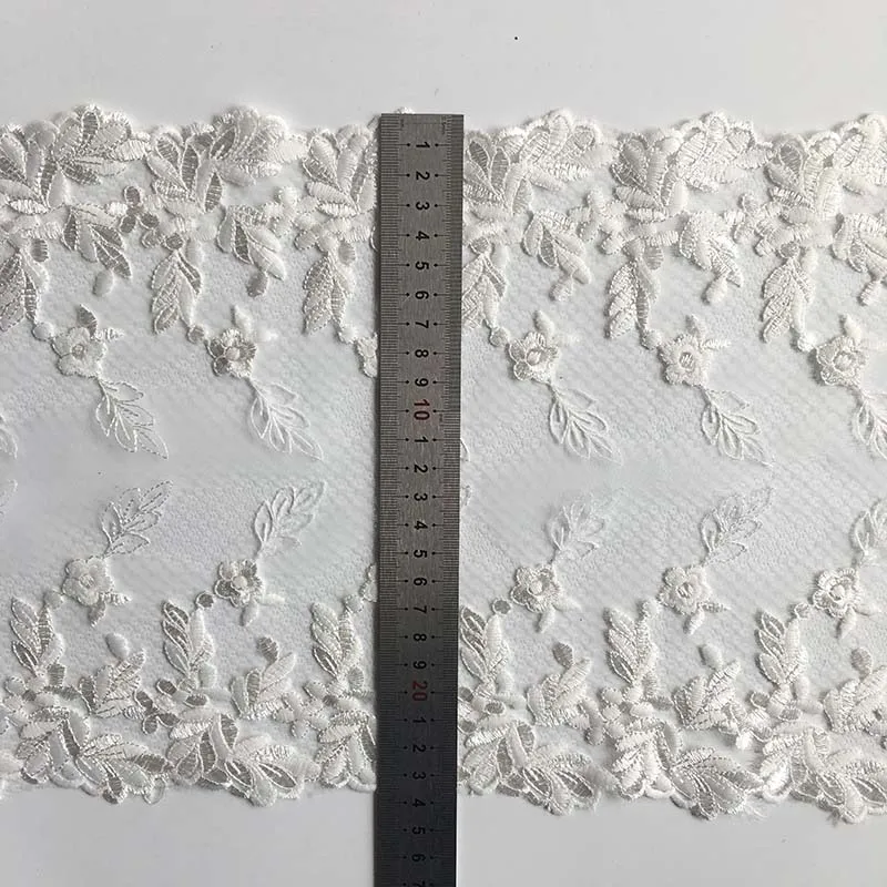 10Y/lot White Two Sides Polyester Soft Mesh Embroidery Lace Trimmings Dress Accessories Lace Fabric Sewing Crafts Doll Material
10Y/lot White Two Sides Polyester Soft Mesh Embroidery Lace Trimmings Dress Accessories Lace Fabric Sewing Crafts Doll Material