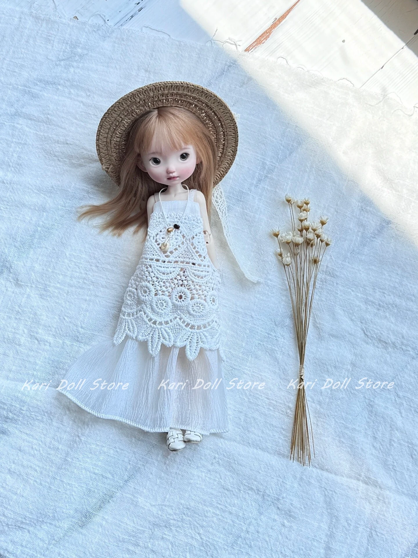 2026 Kari Doll Clothes and skirts Vacation Style Coconut Island Long Dress Necklace Set for Landazz Landoudou Doll
2026 Kari Doll Clothes and skirts Vacation Style Coconut Island Long Dress Necklace Set for Landazz Landoudou Doll