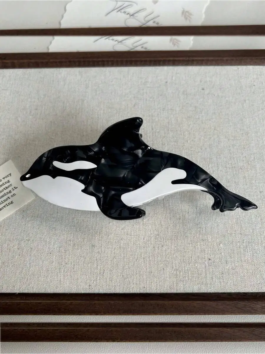 Orca Whale Resin Hair Claw Clip Ocean Animal Hair Accessory Elegant Summer Beach Travel Hair Clamp
Orca Whale Resin Hair Claw Clip Ocean Animal Hair Accessory Elegant Summer Beach Travel Hair Clamp