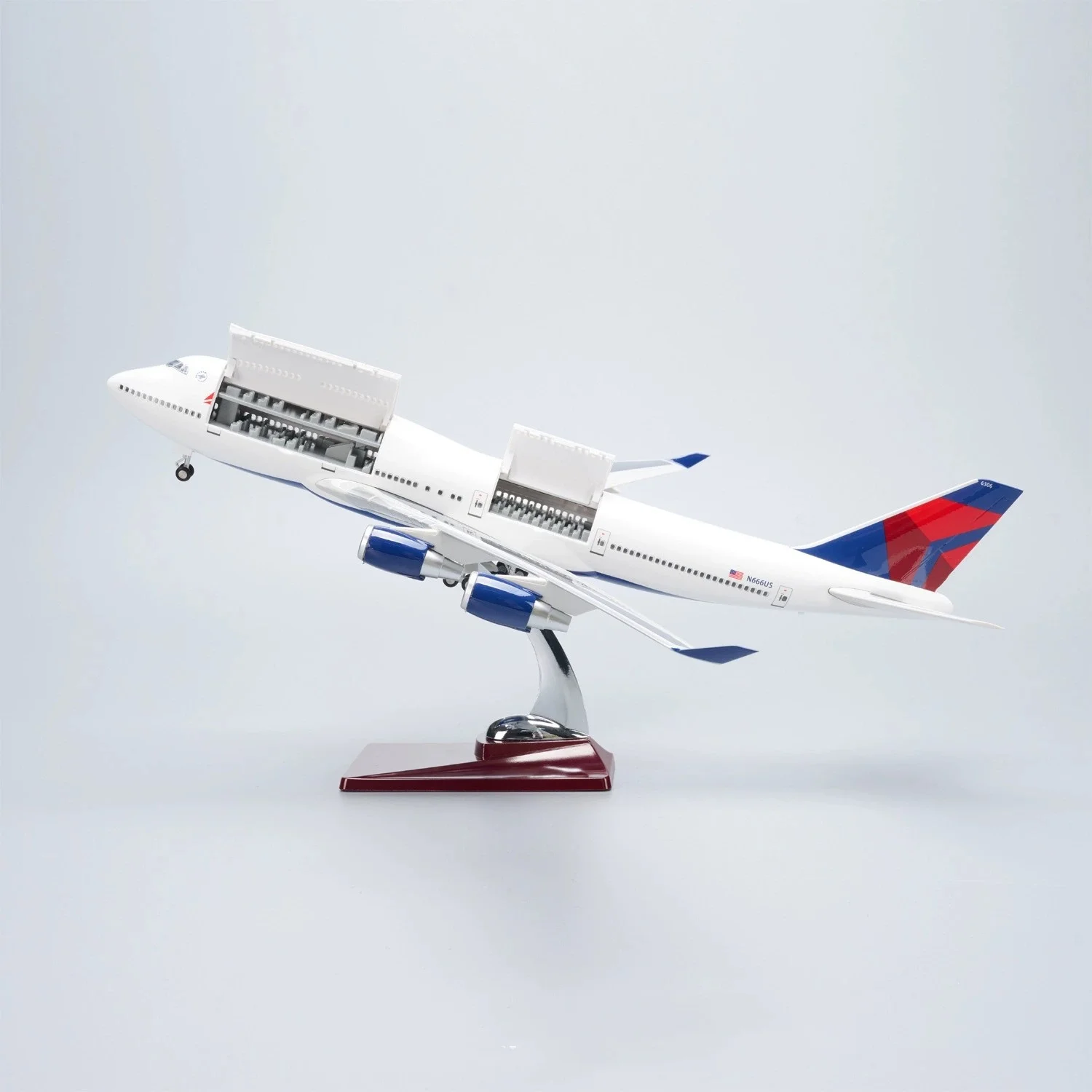 B747 Delta 47cm Model Airplane Hatches Can Be Opened 1/150 Scale Aircraft Adults Fun LED Light Diecasting Machine Collected Gift
B747 Delta 47cm Model Airplane Hatches Can Be Opened 1/150 Scale Aircraft Adults Fun LED Light Diecasting Machine Collected Gift