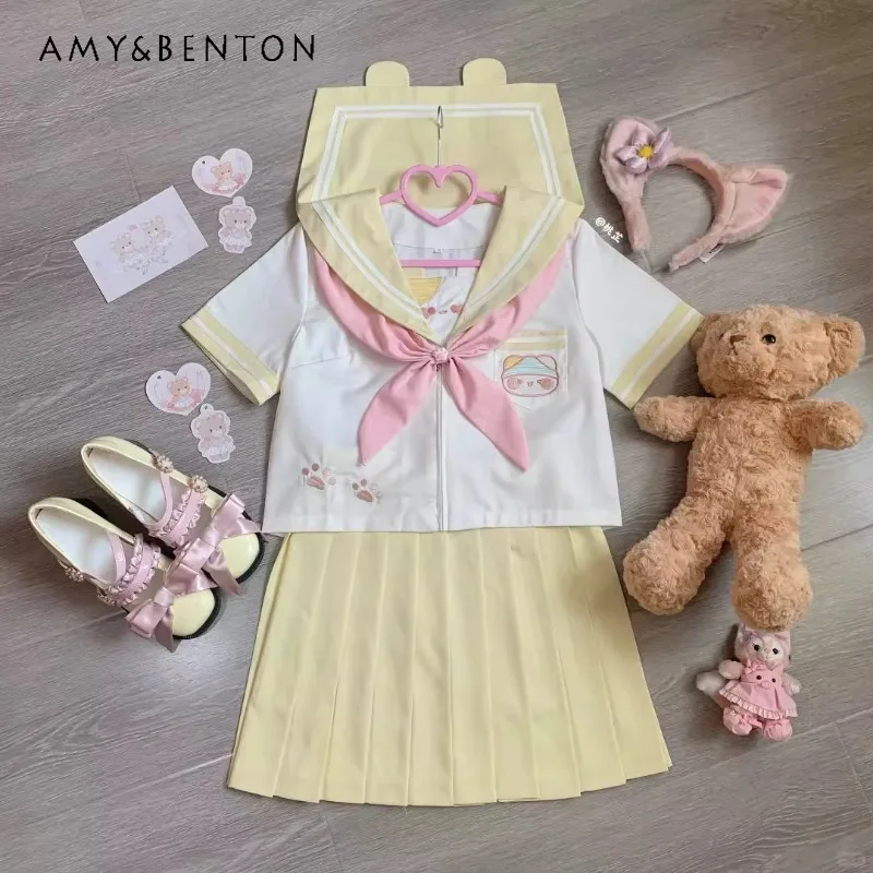2025 New Japanese Summer Original Sailor Collar Bow Cute Cartoon Print Pocket Short Sleeve Top with Short Skirt Suit For Women
2025 New Japanese Summer Original Sailor Collar Bow Cute Cartoon Print Pocket Short Sleeve Top with Short Skirt Suit For Women