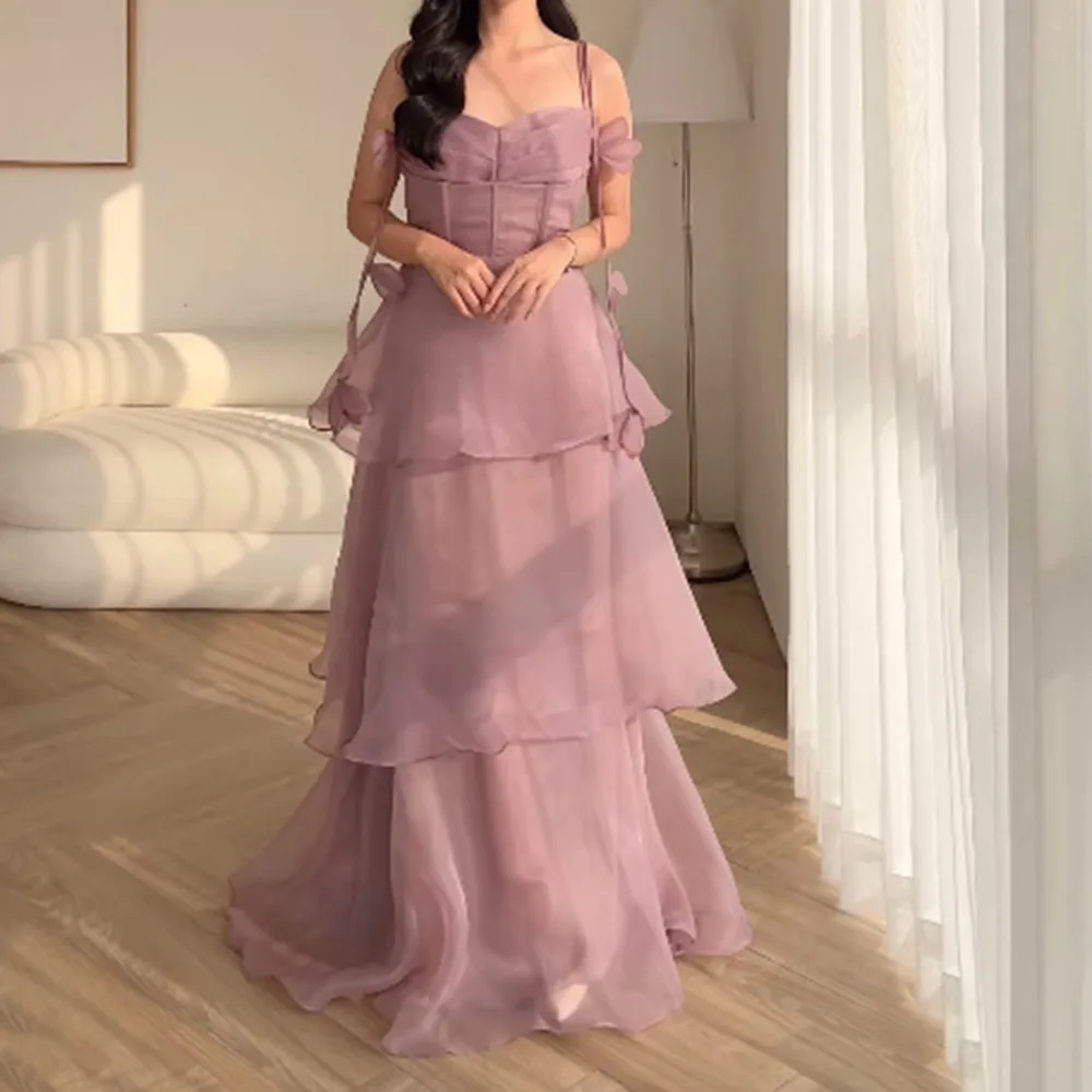 Customized A-Line Prom Dresses Floor-Length Spaghetti Strap Sleeveless Evening Gown Fashion Pleat Tiered Draped Party Gown
Customized A-Line Prom Dresses Floor-Length Spaghetti Strap Sleeveless Evening Gown Fashion Pleat Tiered Draped Party Gown