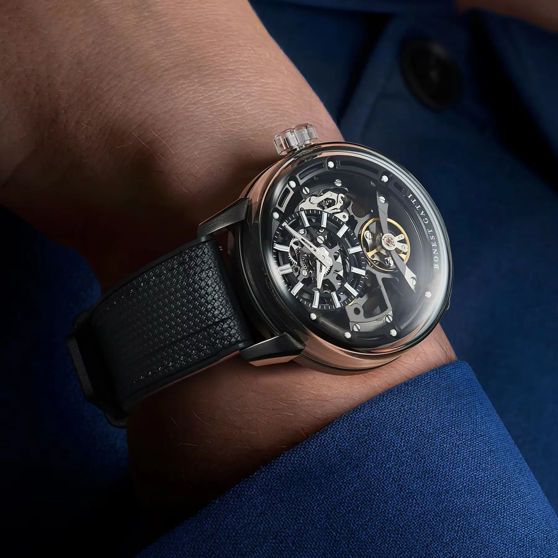 BONEST GATTI Мужские автоматические часы 44 мм Механические наручные часы Скелетон Циферблат Светящееся сапфировое зеркало
BONEST GATTI Мужские автоматические часы 44 мм Механические наручные часы Скелетон Циферблат Светящееся сапфировое зеркало