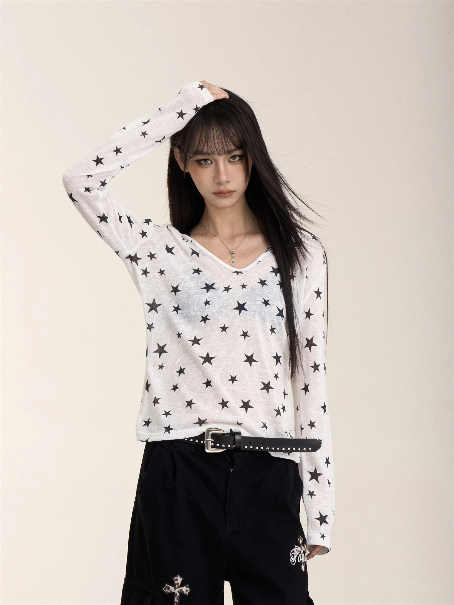 Onlpp American Retro Long Sleeve T-Shirt Women Loose Lazy Style Sun Protection Cover up White Top Star Print Casual V-Neck
Onlpp American Retro Long Sleeve T-Shirt Women Loose Lazy Style Sun Protection Cover up White Top Star Print Casual V-Neck