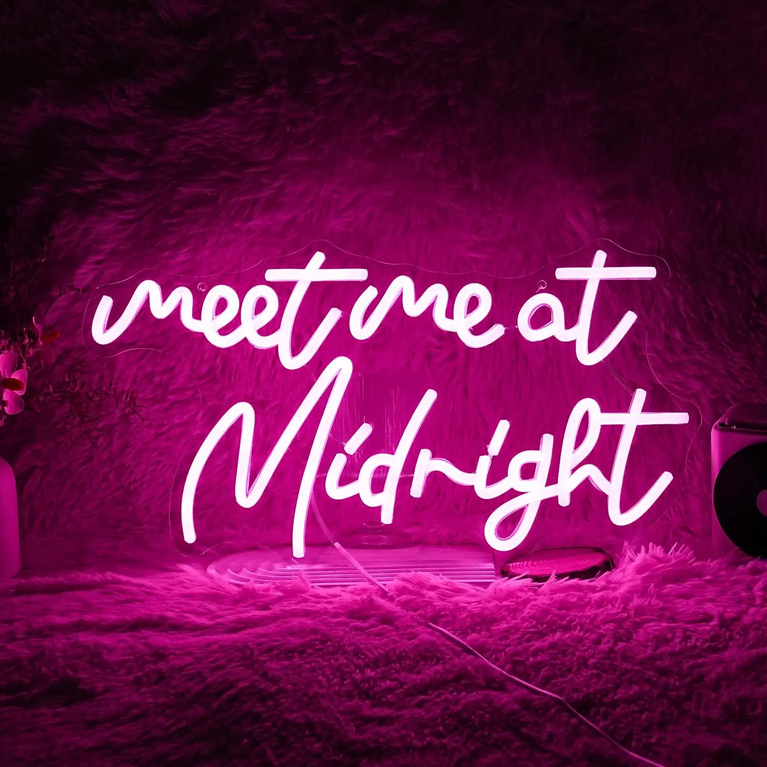 Meet Me At Midnight Neon Signs LED Neon Light Sign Light Up Neon Signs Wall Decor For Wall Decor Bedroom Party Bar man cave
Meet Me At Midnight Neon Signs LED Neon Light Sign Light Up Neon Signs Wall Decor For Wall Decor Bedroom Party Bar man cave