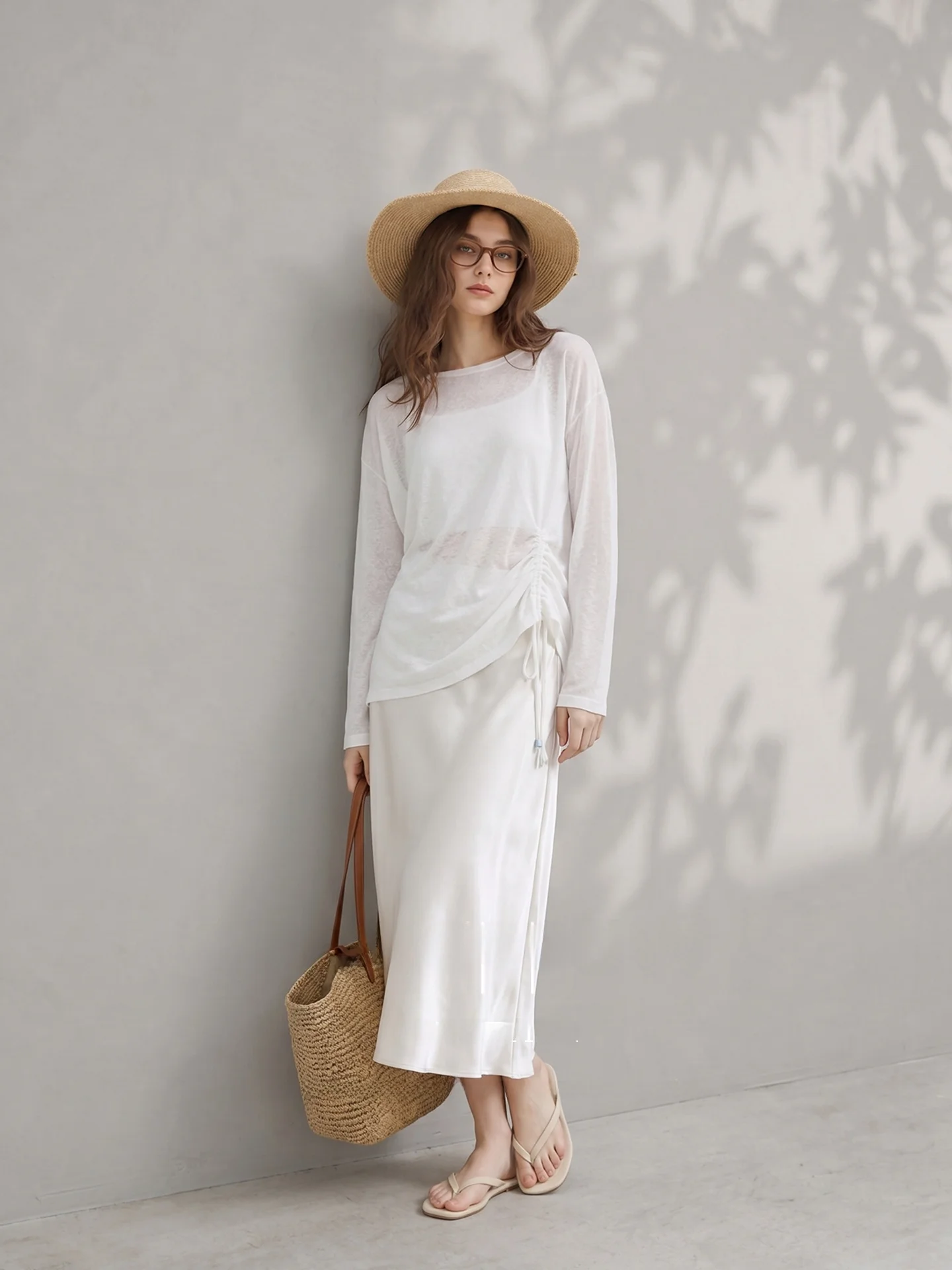 HUAAPPUW Summer Lightweight Knitted Sun Protection Shirt Women's Loose Fit Soft Polyester Rayon Long Sleeve round Neck Top
HUAAPPUW Summer Lightweight Knitted Sun Protection Shirt Women's Loose Fit Soft Polyester Rayon Long Sleeve round Neck Top