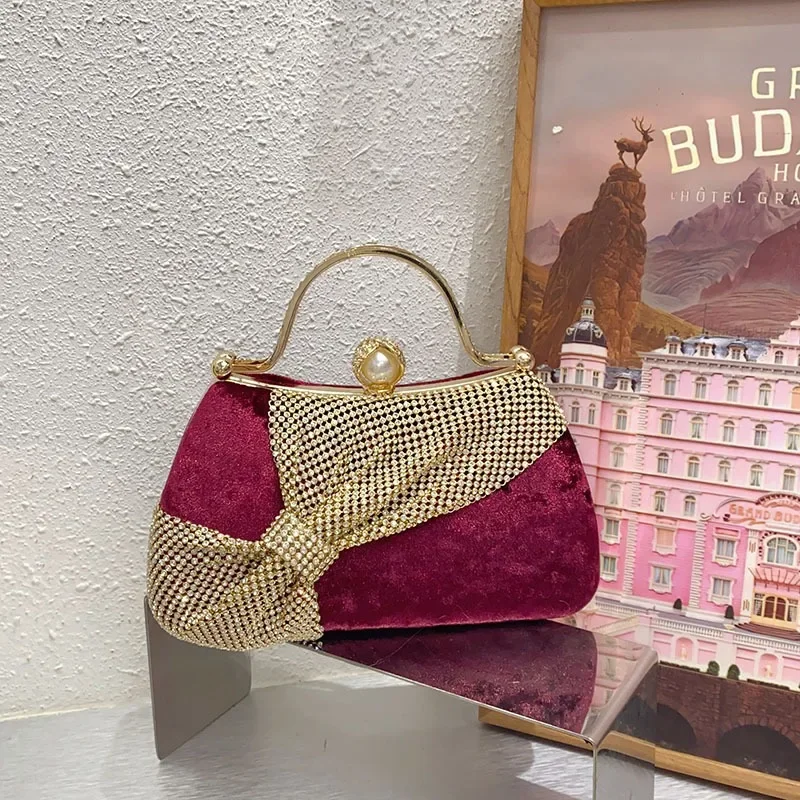 Fashion Bow Diamonds Velvet Evening Tote Purse Clutch Bag Crossbody Bag Women Luxury Party Messenger Day
Fashion Bow Diamonds Velvet Evening Tote Purse Clutch Bag Crossbody Bag Women Luxury Party Messenger Day