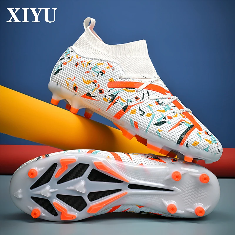 XIYU Сверхлегкие футбольные бутсы, хит продаж, профессиональные футбольные бутсы с пятью сторонами для тренировок на открытом воздухе, нескользящие футбольные спортивные кроссовки 
XIYU Сверхлегкие футбольные бутсы, хит продаж, профессиональные футбольные бутсы с пятью сторонами для тренировок на открытом воздухе, нескользящие футбольные спортивные кроссовки