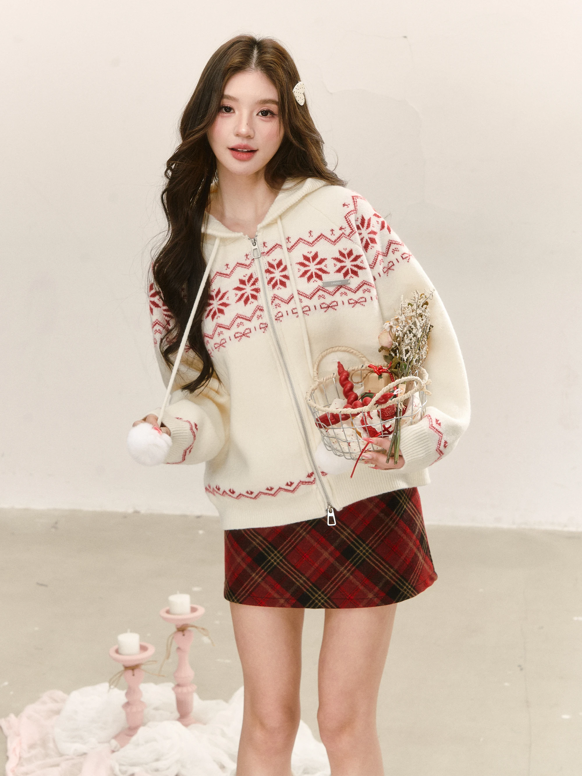 Женский вязаный кардиган Lennea с капюшоном на молнии, свободный крой, в стиле Fair Isle, для весны, осени и зимы
Женский вязаный кардиган Lennea с капюшоном на молнии, свободный крой, в стиле Fair Isle, для весны, осени и зимы