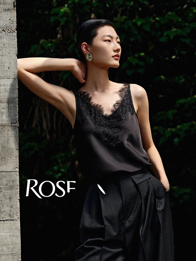 RoseLingLing Гладкий шелк Sensation Mollusk Легкий кружевной жилет с наклонным вырезом Свободный крой из полиэфирного волокна
RoseLingLing Гладкий шелк Sensation Mollusk Легкий кружевной жилет с наклонным вырезом Свободный крой из полиэфирного волокна