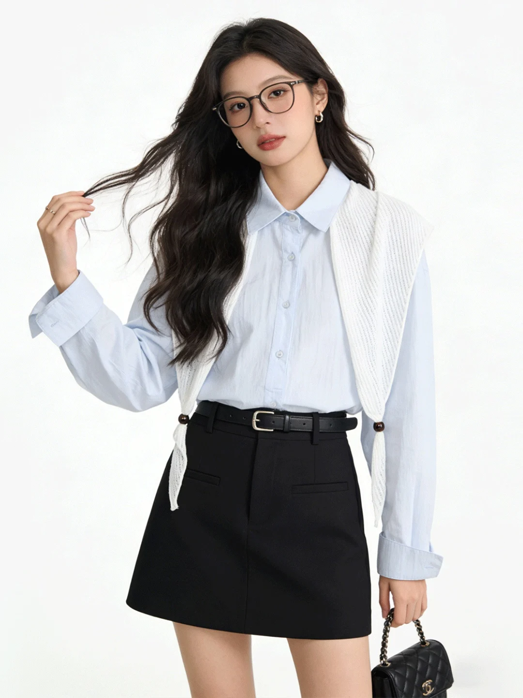 Новая корейская рубашка-поло с воротником-стойкой для весны и лета, солнцезащитная, повседневная, для ранней весны, приталенная, в стиле кэжуал.
Новая корейская рубашка-поло с воротником-стойкой для весны и лета, солнцезащитная, повседневная, для ранней весны, приталенная, в стиле кэжуал.