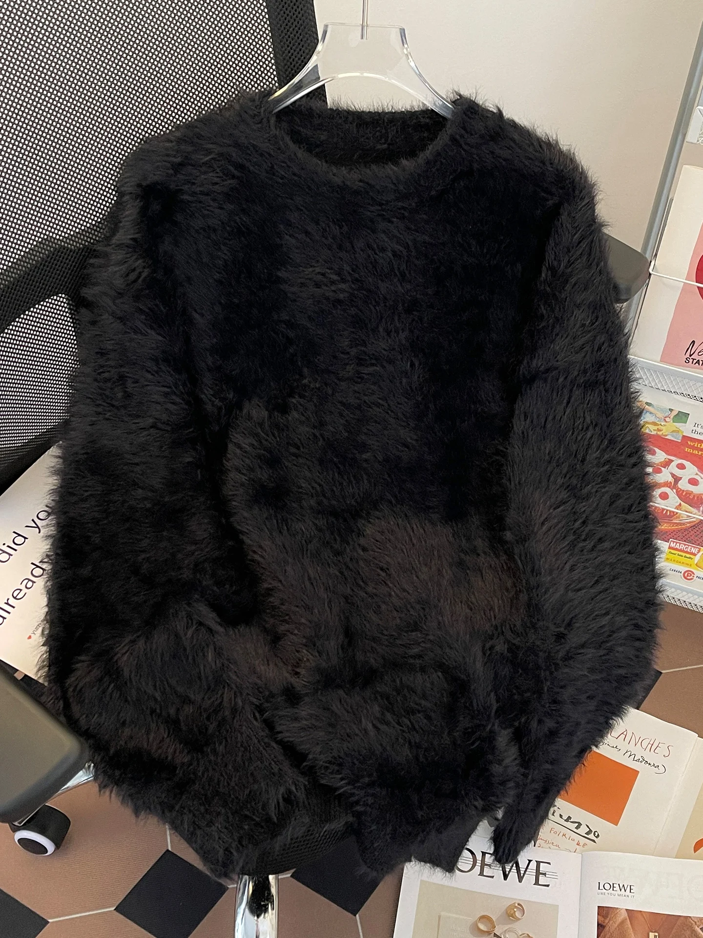 Men's Autumn Winter Thiened Water Rabbit Fur Knitwear round Ne Pullover Loose Fit Spor Teenage Casual Soft Warm Knitted...
Men's Autumn Winter Thiened Water Rabbit Fur Knitwear round Ne Pullover Loose Fit Spor Teenage Casual Soft Warm Knitted...