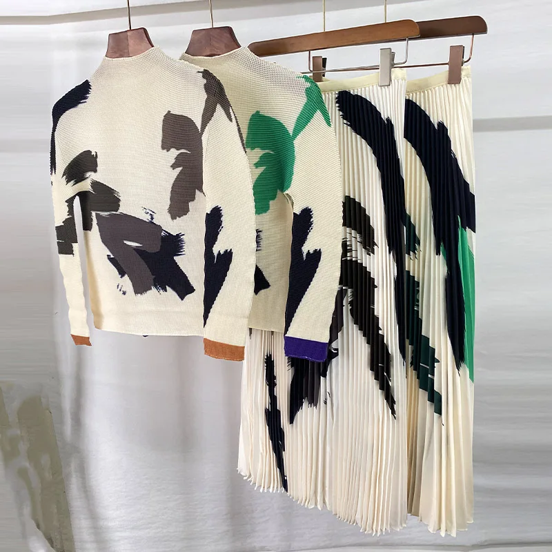 2025 Best Selling Pleated Skirt Two Piece Sets Women Casual Style Printed Pleated Long Sleeve Top and Long Pleated Skirt Set
2025 Best Selling Pleated Skirt Two Piece Sets Women Casual Style Printed Pleated Long Sleeve Top and Long Pleated Skirt Set