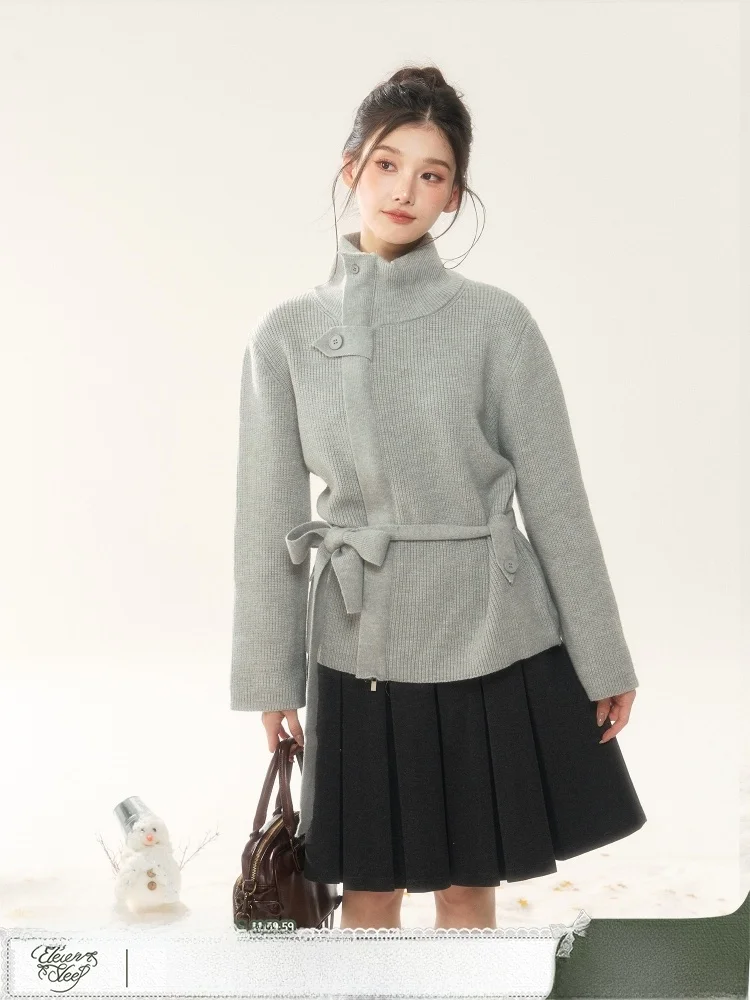 Женский зимний шерстяной кардиган ELEVEN SP в корейском стиле, свободного кроя, с длинными рукавами, высоким воротником и поясом, вязаная верхняя одежда
Женский зимний шерстяной кардиган ELEVEN SP в корейском стиле, свободного кроя, с длинными рукавами, высоким воротником и поясом, вязаная верхняя одежда