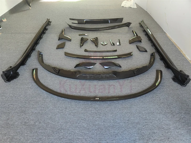 Carbon Fiber THT Style Front Lip and Rear Diffuser Side Skirts Rear Spoiler Front Blade Body Kit for Porsche Taycan Body Kit
Carbon Fiber THT Style Front Lip and Rear Diffuser Side Skirts Rear Spoiler Front Blade Body Kit for Porsche Taycan Body Kit