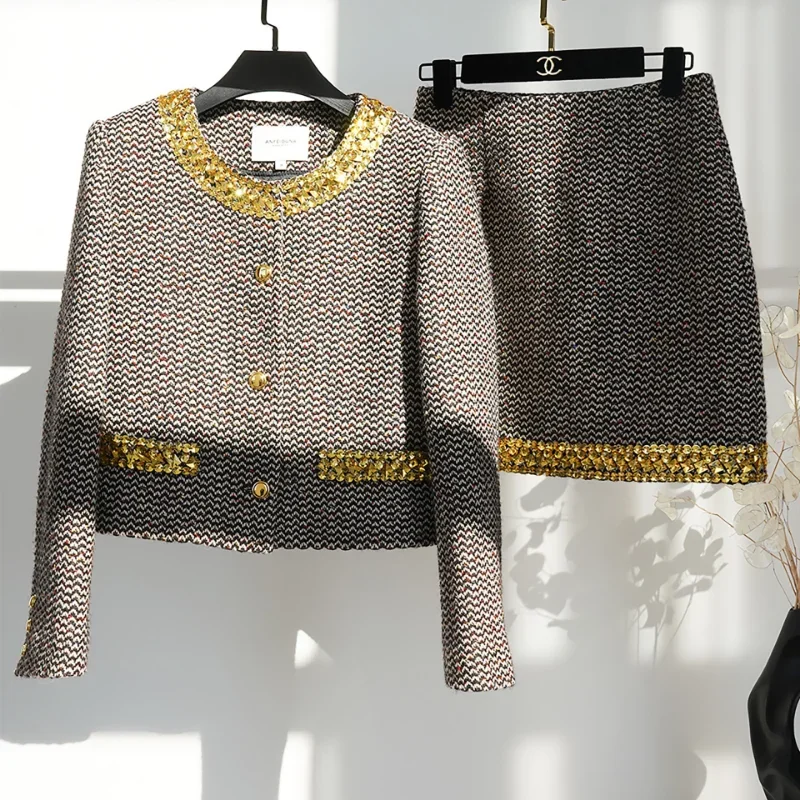 French Small Fragrance Wool Suit Women's Brown Long Sleeve Coat + Nail Drill Skirt High Quality Elegant Chic Tweed Two Piece Set
French Small Fragrance Wool Suit Women's Brown Long Sleeve Coat + Nail Drill Skirt High Quality Elegant Chic Tweed Two Piece Set