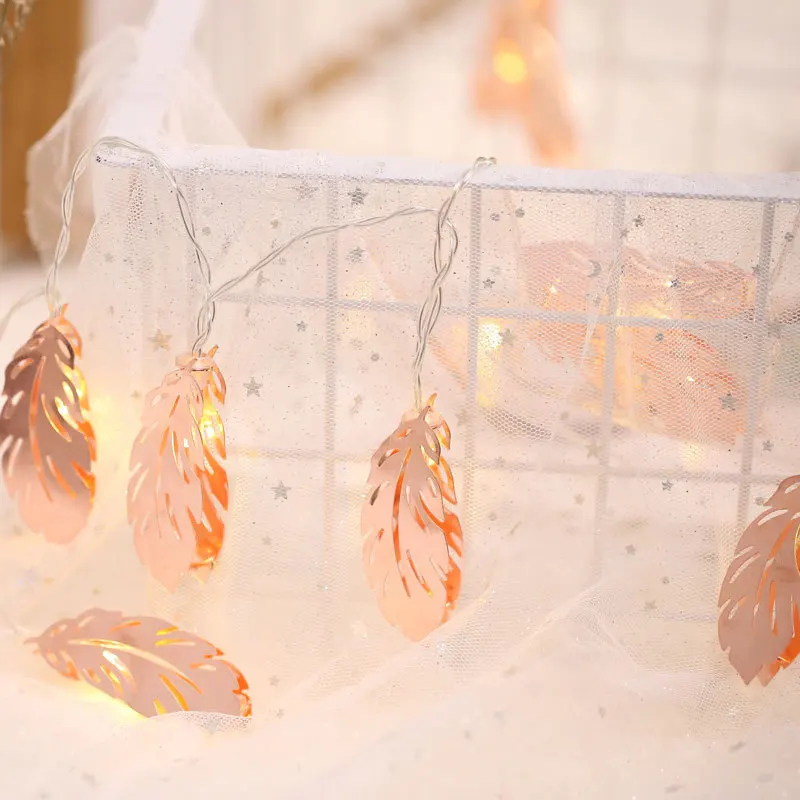 LED Ironwork Rose Gold Feather Lamp String, Garden Room Decoration, Festival Party
LED Ironwork Rose Gold Feather Lamp String, Garden Room Decoration, Festival Party